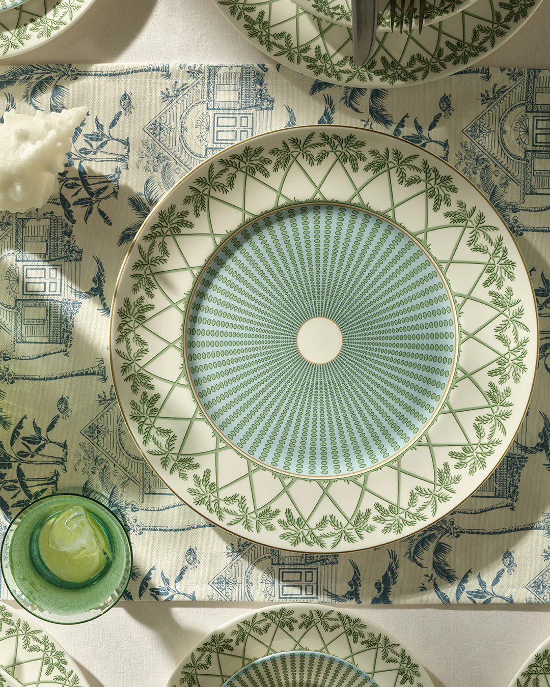 Fine Bone China Charger Plate PALMS - Image 3