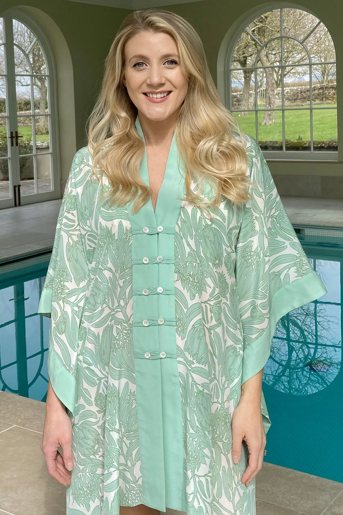 Silk Jade Poncho PROTEA - Image 5