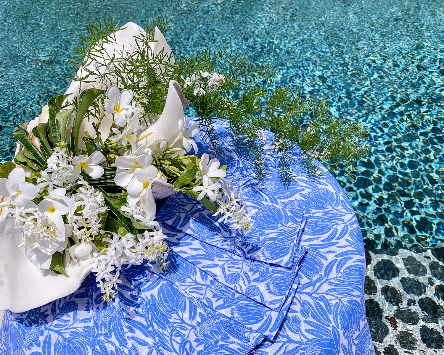 Tablecloth & Napkin Set PROTEA - Image 3