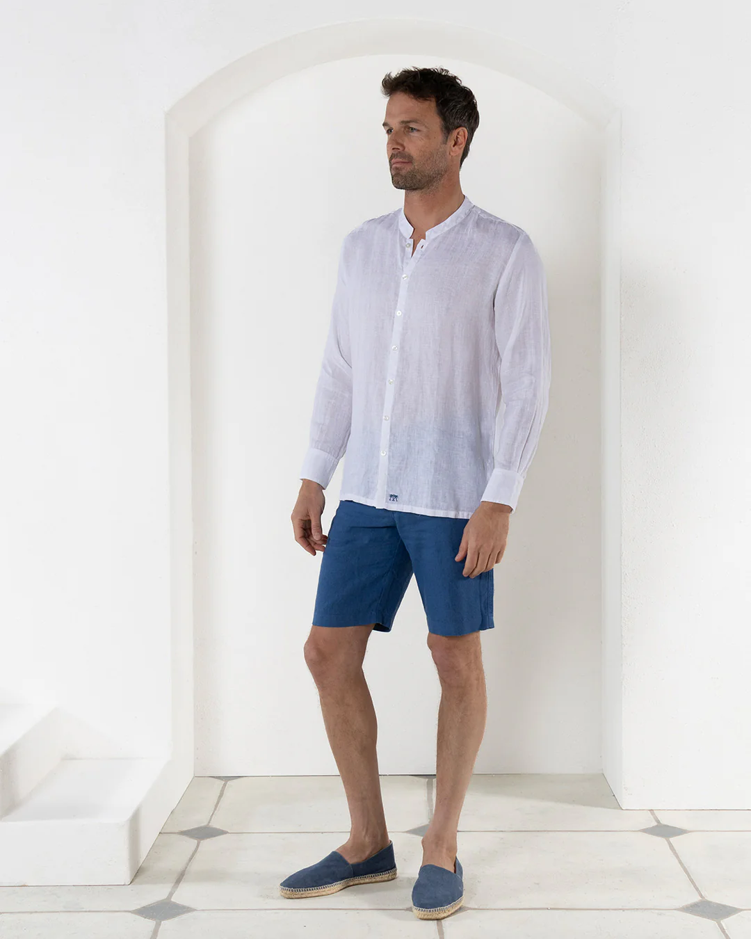Linen Collarless Shirt - Image 9