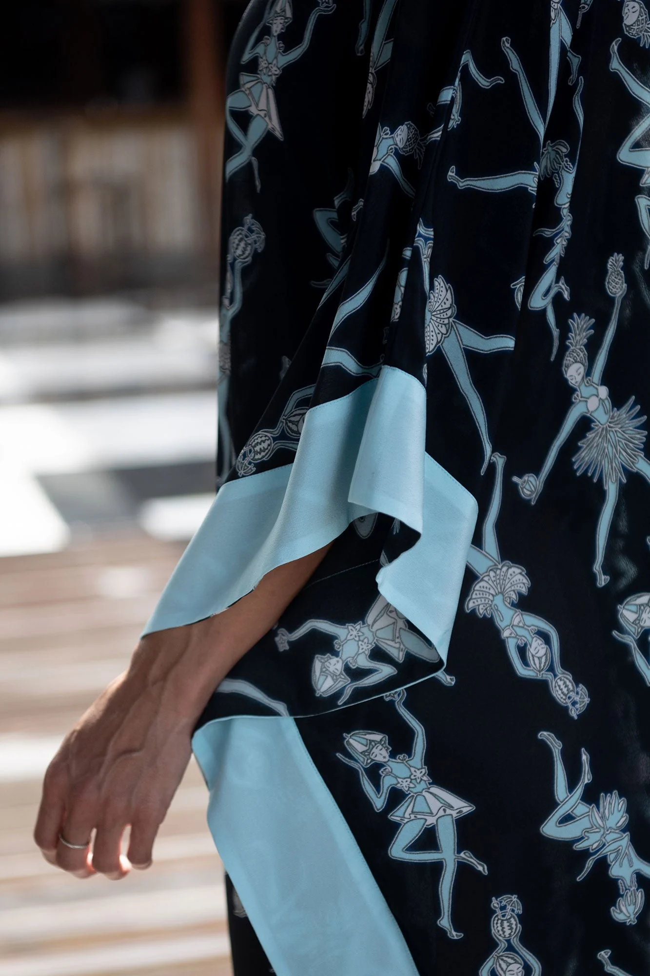 Silk Samantha Kaftan FRUIT PUNCH - Image 8