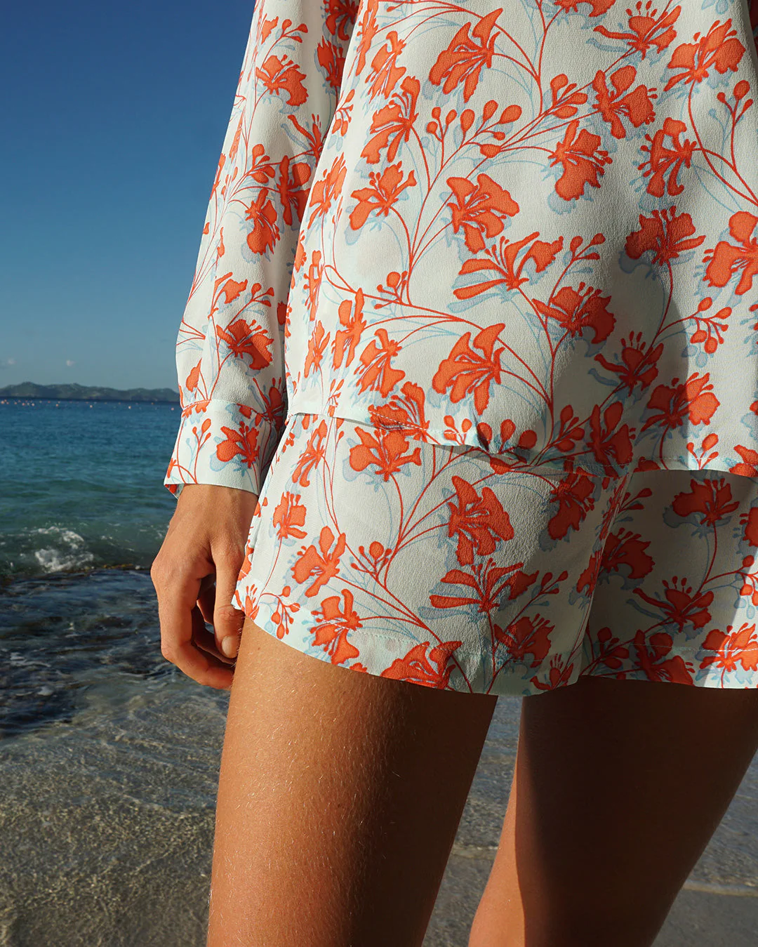 Silk Kim Blouse FLAMBOYANT FLOWER - Image 6