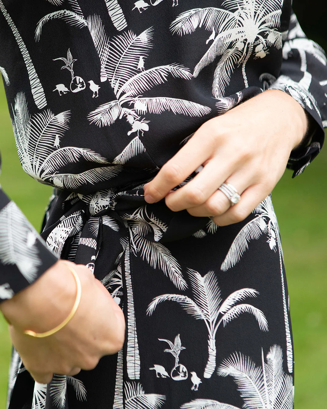 Silk Kim Blouse PLANTATION - Image 10