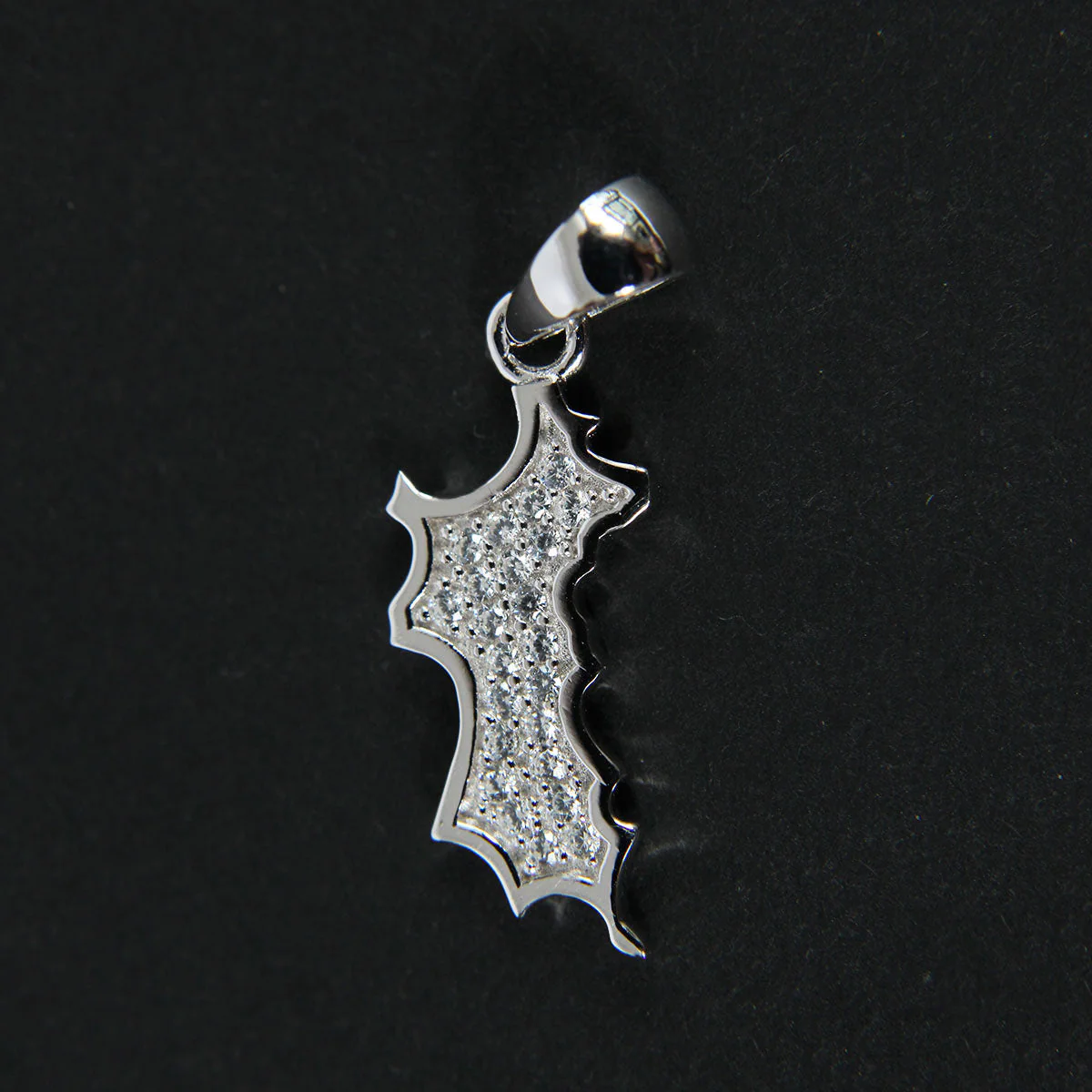 Silver Diamante Mini Mustique Island Pendant - Image 5