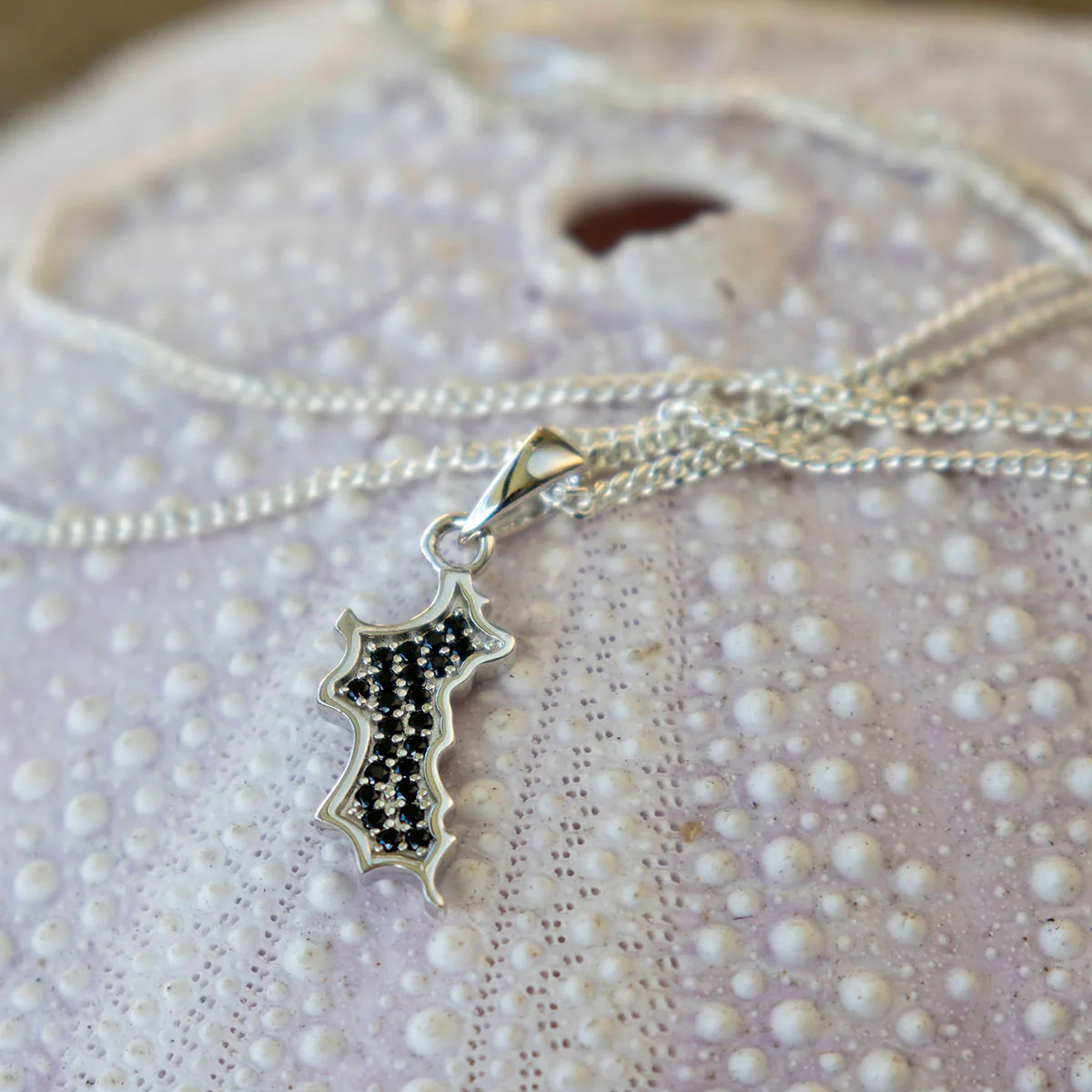 Silver Diamante Mini Mustique Island Pendant - Image 4