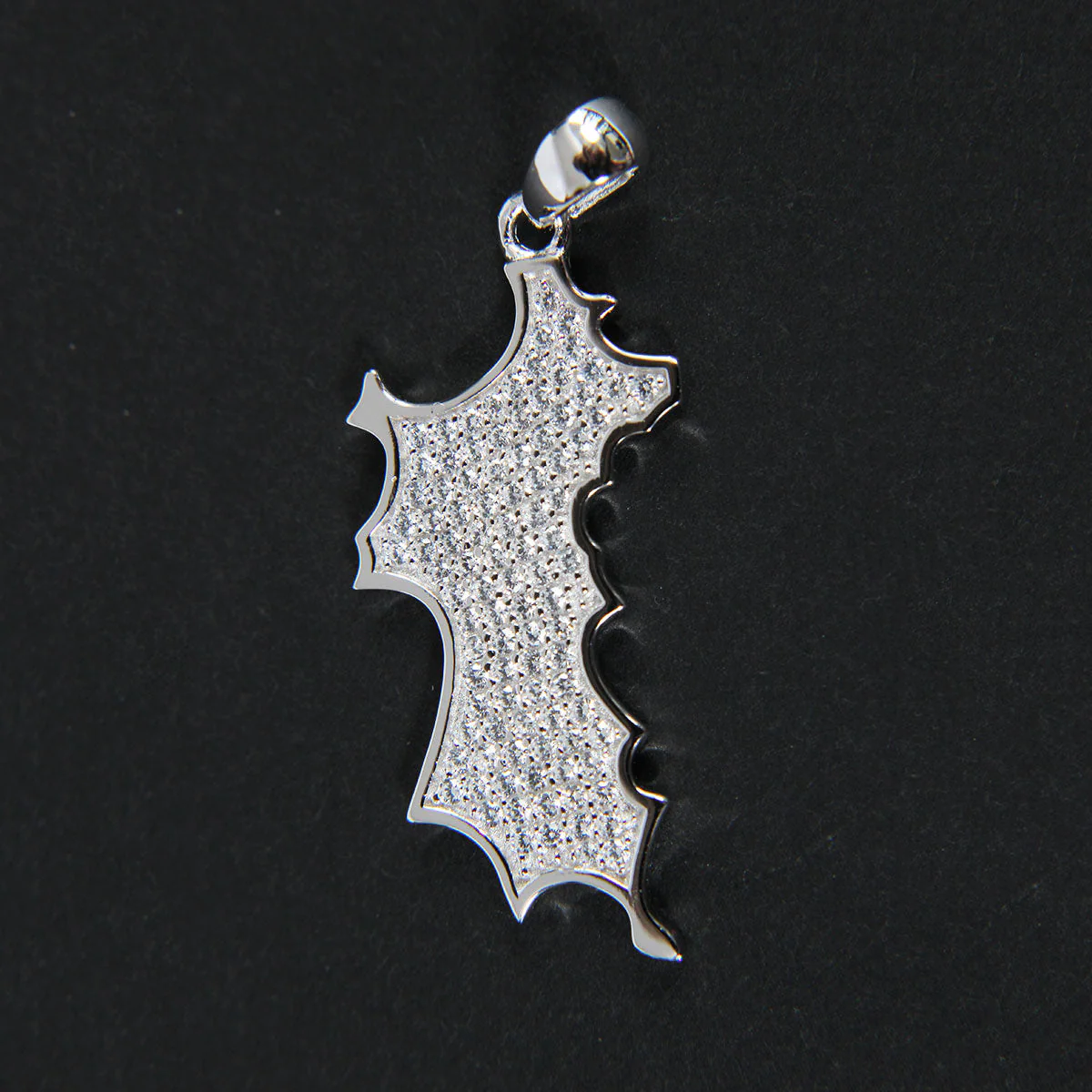Silver Diamante Mustique Island Pendant - Image 6
